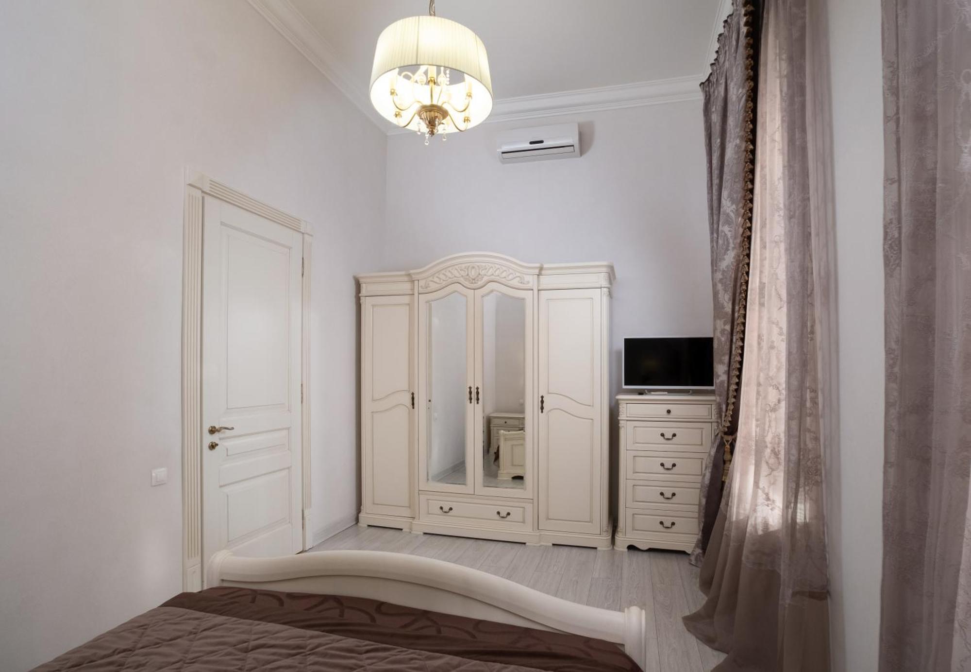 Kuprin Hotel Odessa Rum bild